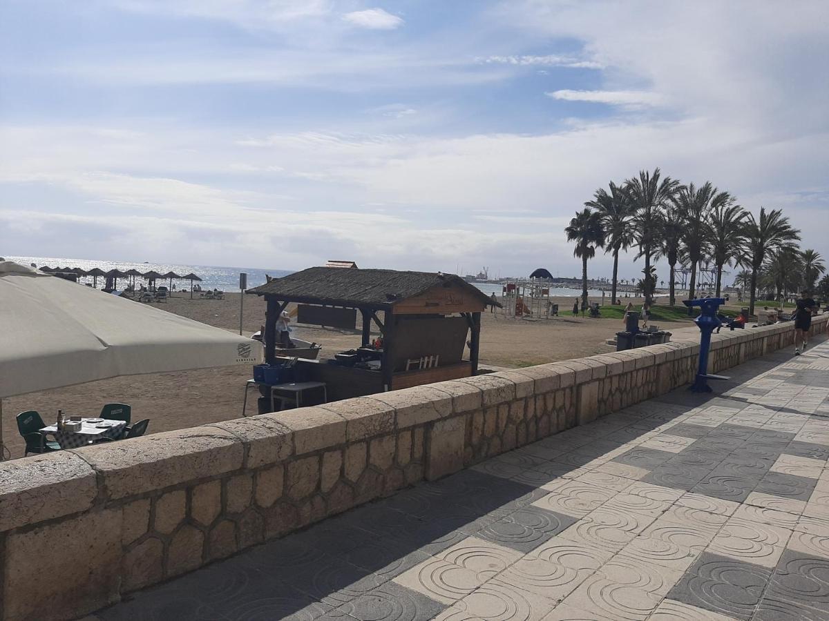 Apartamento Malaga Port Zewnętrze zdjęcie