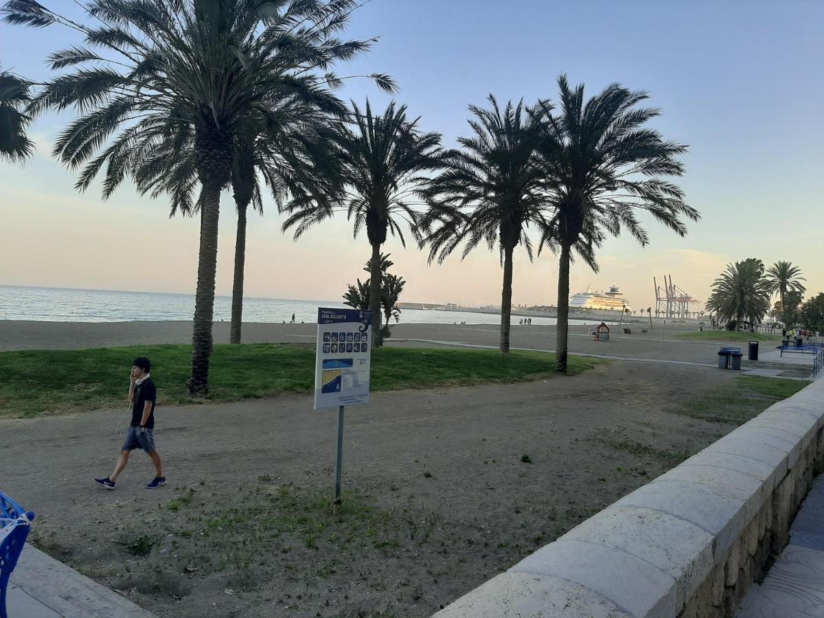 Apartamento Malaga Port Zewnętrze zdjęcie