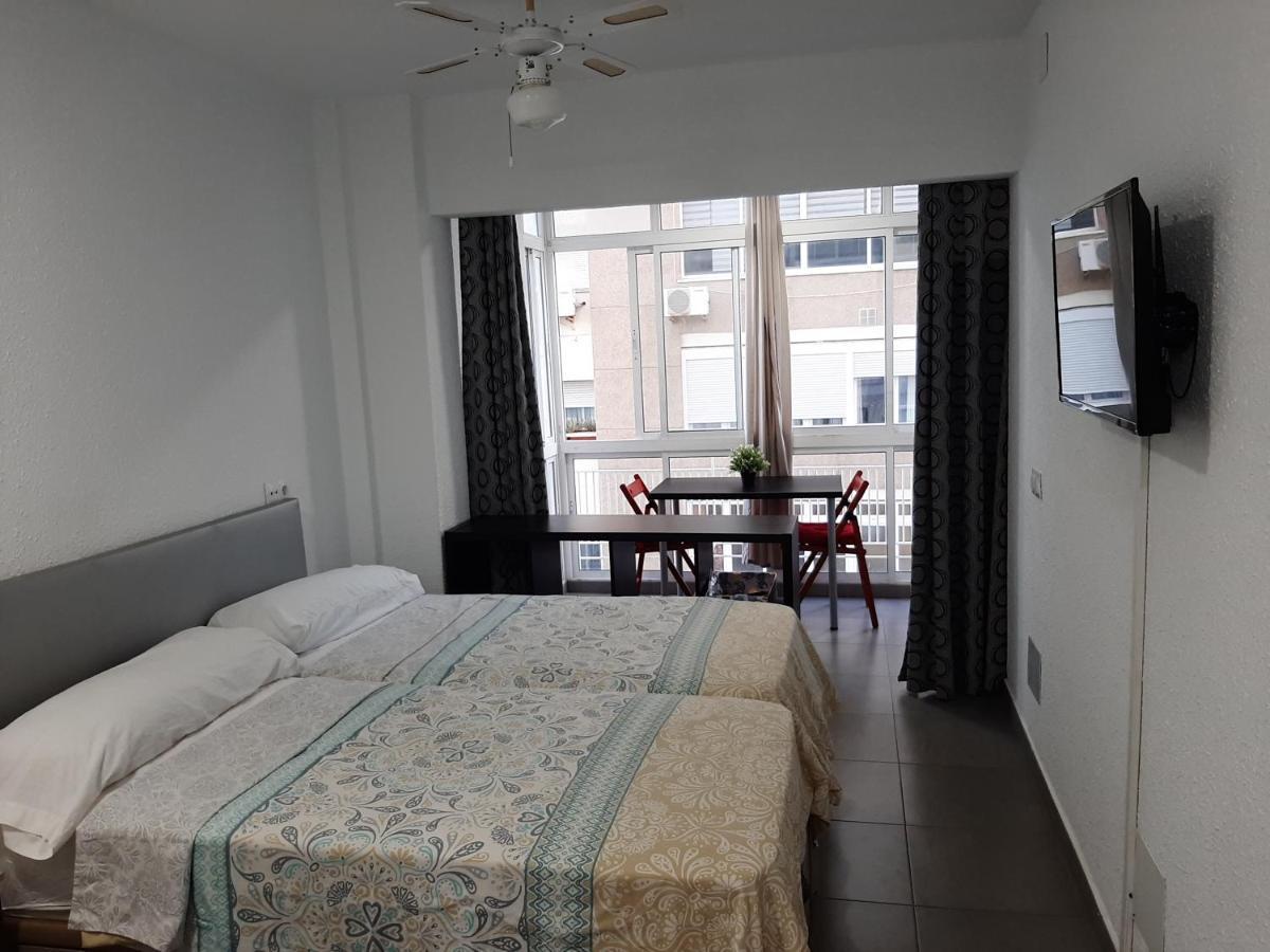 Apartament Apartamento Malaga Port Zewnętrze zdjęcie