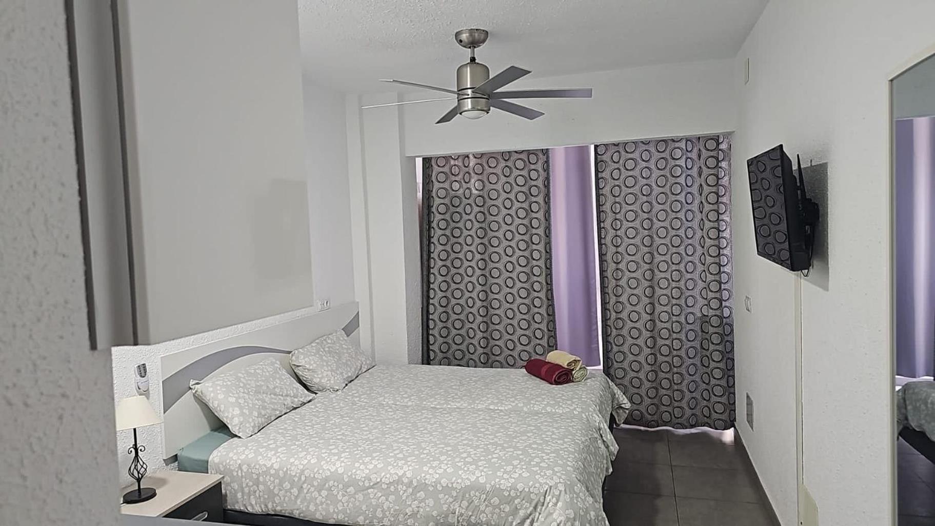 Apartamento Malaga Port Zewnętrze zdjęcie
