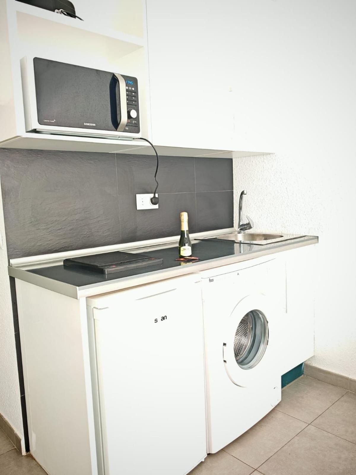 Apartamento Malaga Port Zewnętrze zdjęcie