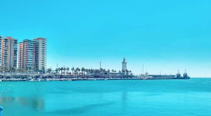 Apartamento Malaga Port Zewnętrze zdjęcie