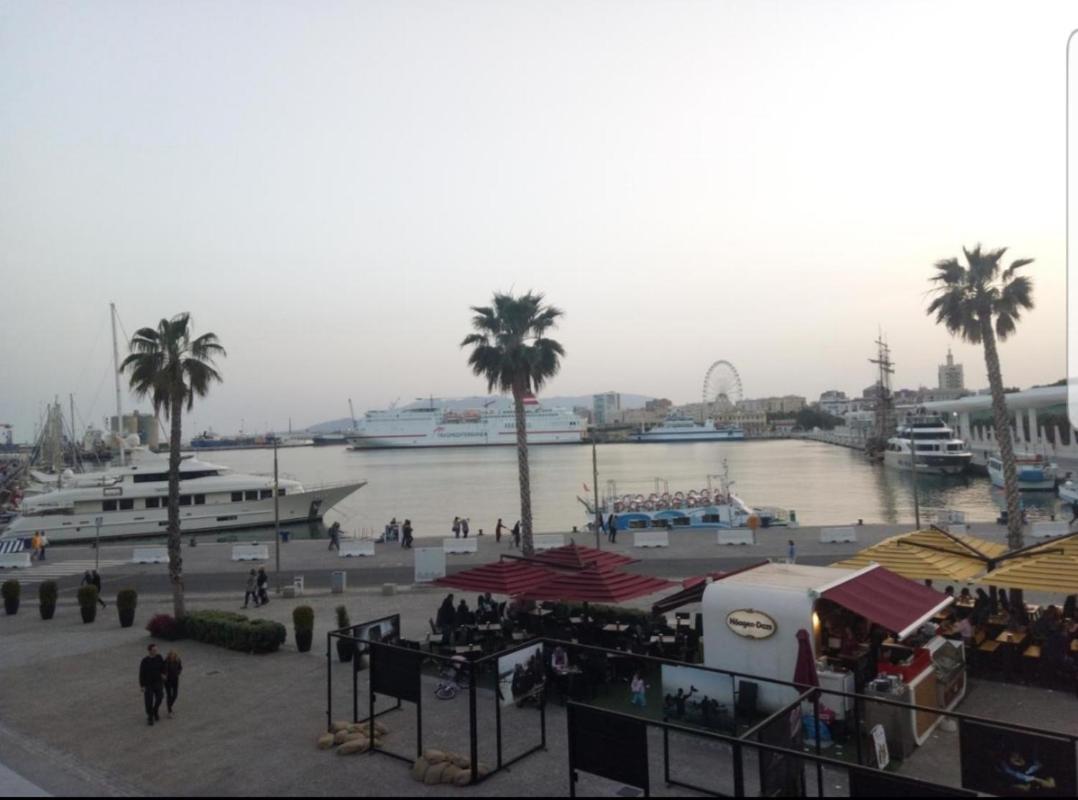 Apartamento Malaga Port Zewnętrze zdjęcie